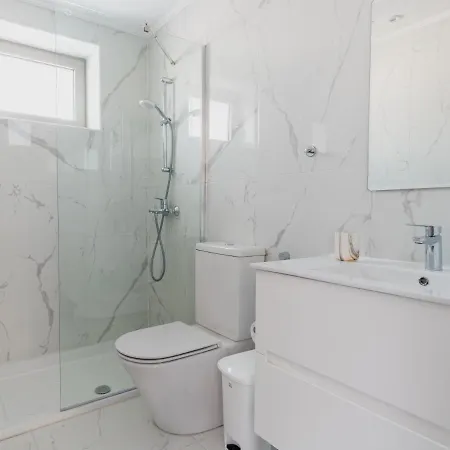 Apartment Delightful And Ideally Planned Holiday Studio With Balcony All Yours Limassol